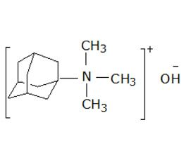 N,N,N-三甲基-1-金剛烷基氫氧化銨，25% 水溶液