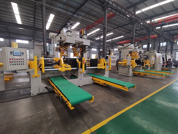 Z956R全自動(dòng)熱芯盒射芯機(jī)